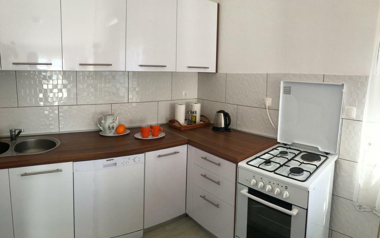 Apartment Marica Posedarje Exterior photo